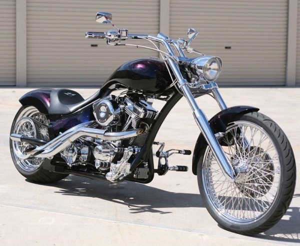 Крутые кастомы на основе Harley-Davidson Крутые кастомы на основе Harley-Davidson