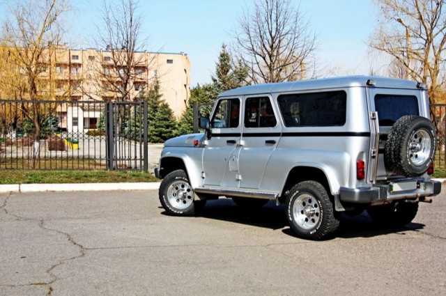 УАЗ-3153 с японской "начинкой"