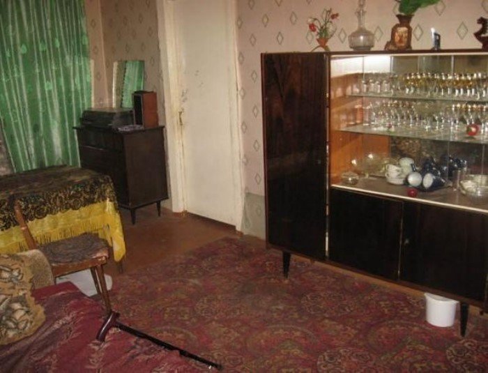 Ковер на стене и люстра "Тюльпан": 16 квартир в стиле СССР, время в которых остановилось