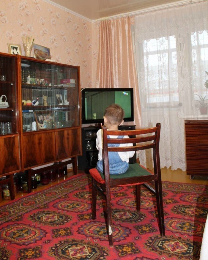 Ковер на стене и люстра "Тюльпан": 16 квартир в стиле СССР, время в которых остановилось