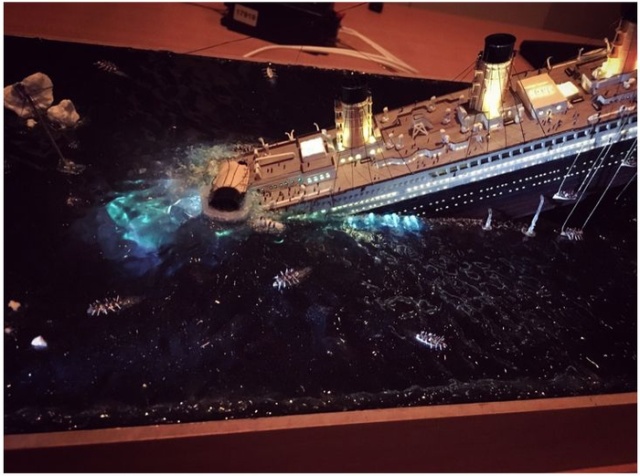 Удивительная диорама: "Крушение Титаника"