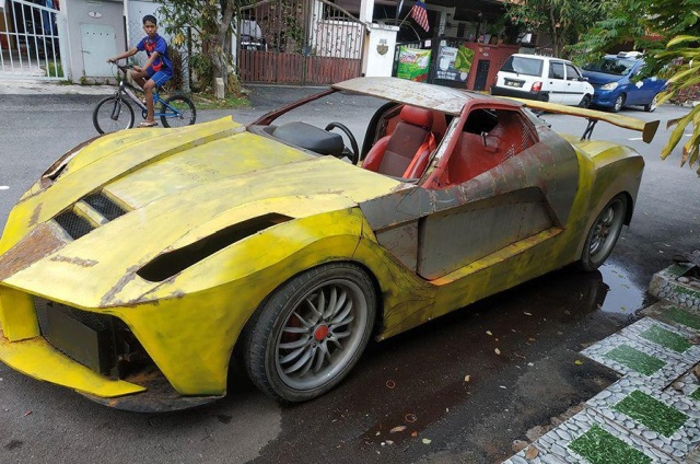 Житель Малайзии попытался сделать своими руками реплику Ferrari LaFerrari