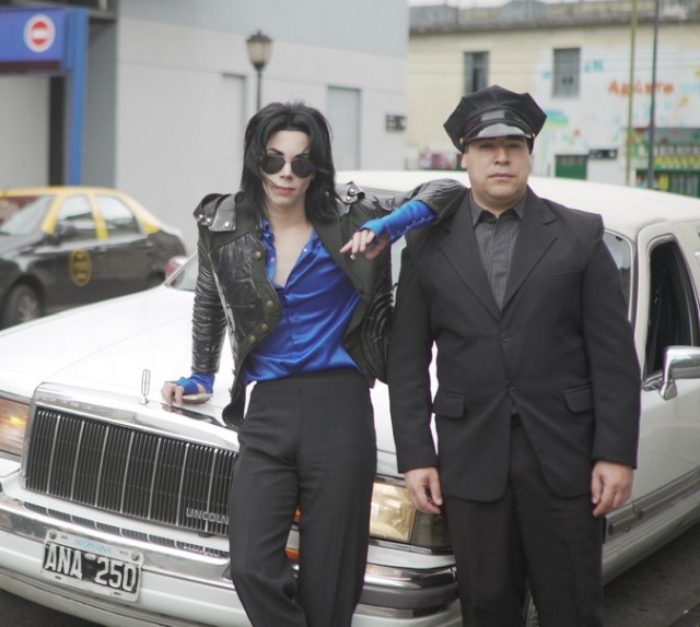 Лео Бланко потратил более 30 тысяч долларов, чтобы стать похожим на Майкла Джексона
