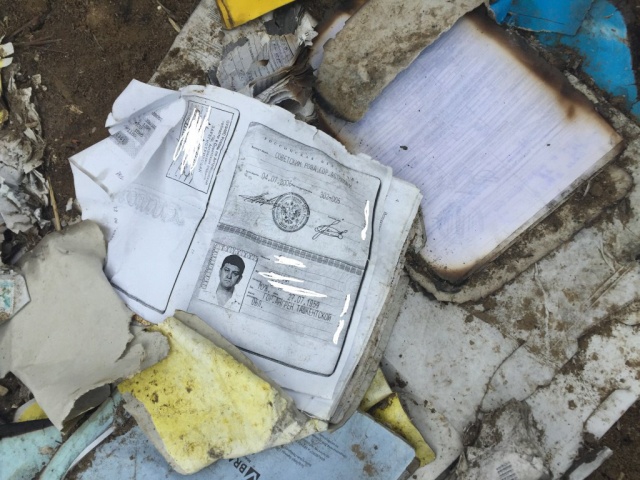 Свалка с ксерокопиями паспортов в Астрахани всячина