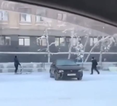 Необычный "транспорт" в центре Якутска