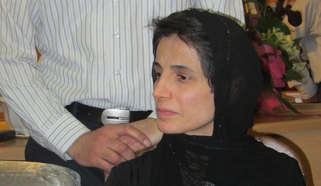 Иранскую правозащитницу Насрин Сотоуде приговорили к 33 годам тюрьмы и 148 ударам плетью Всячина