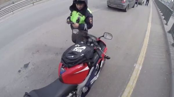 Замер светопропускаемости стекла на мотоцикле?