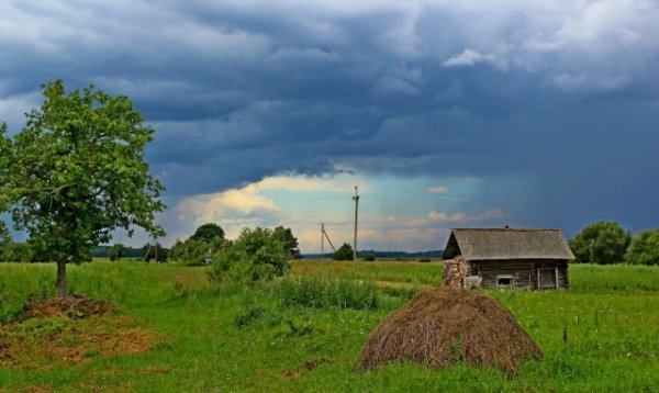 Величие и красота природы, затишье перед бурей