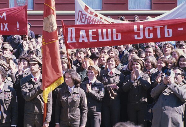 Подборка фотографий с интересными и знакомыми моментами из советского прошлого.