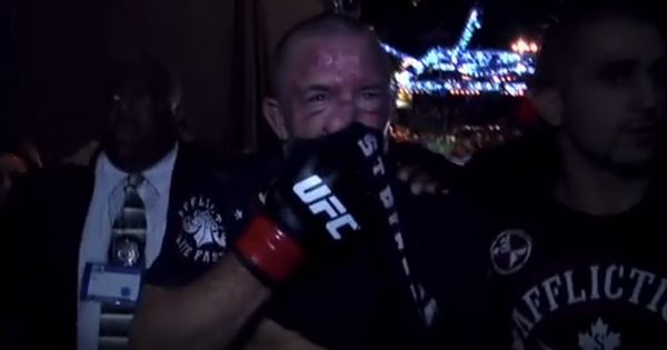 Боец UFC Жорж Сен-Пьер после боя заметил Арнольда Шварценеггера