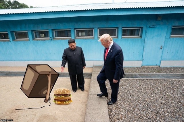 Встреча Дональда Трампа и Ким Чен Ына разлетелась на мемы Юмор