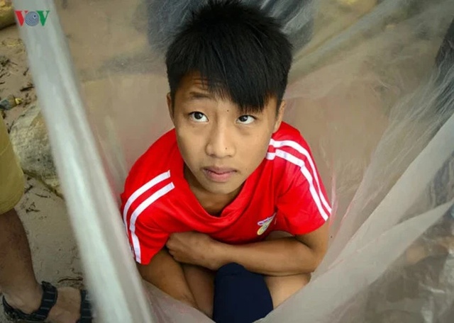 Дорога в школу ребенка из Вьетнама
