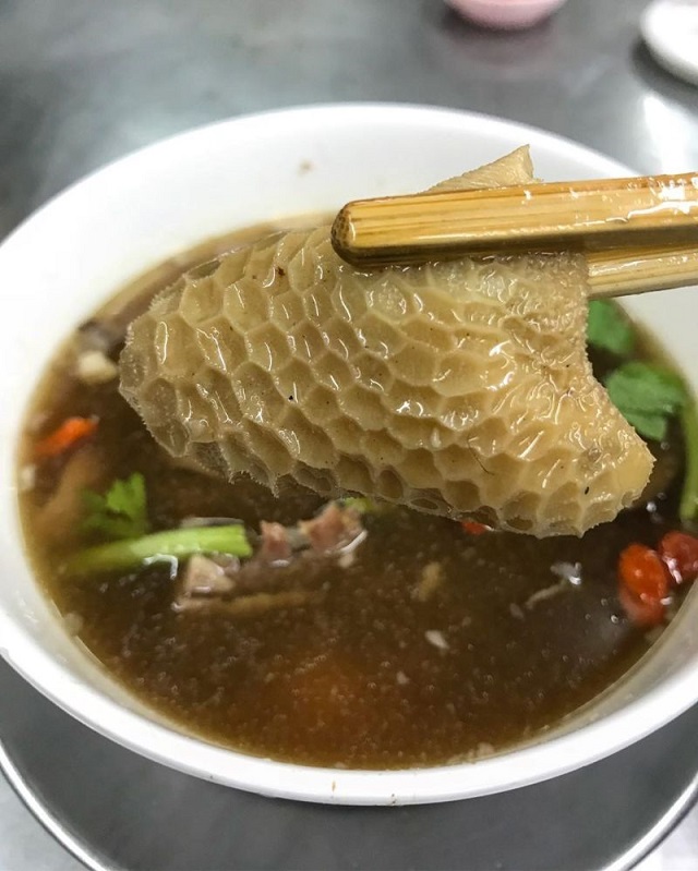 Фирменный бангкокский суп, от которого может стать дурно Всячина