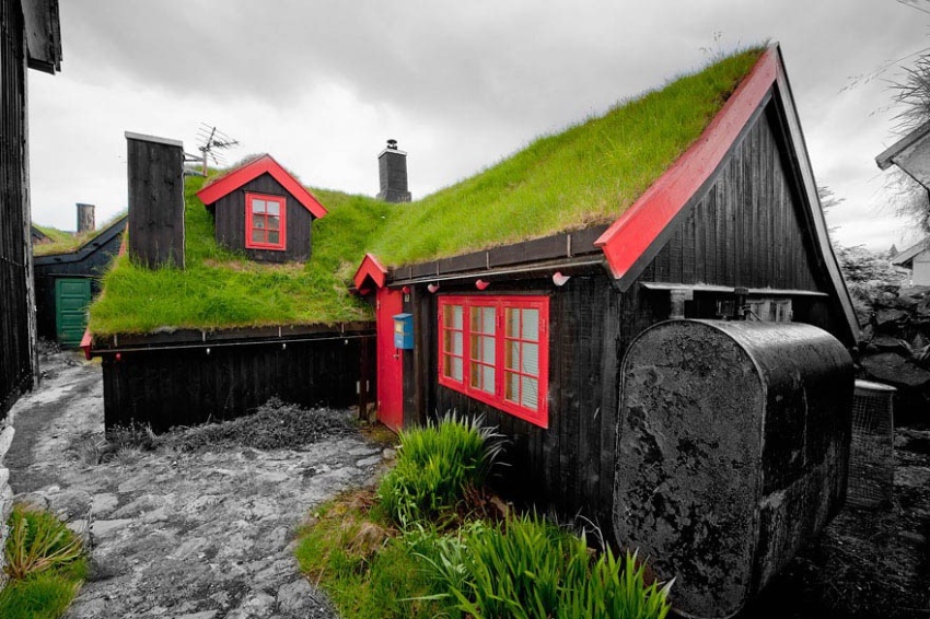 Скандинавские дома с травой на крышах Всячина