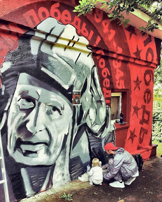 Яркие сочинские граффити, которые действительно украшают улицы