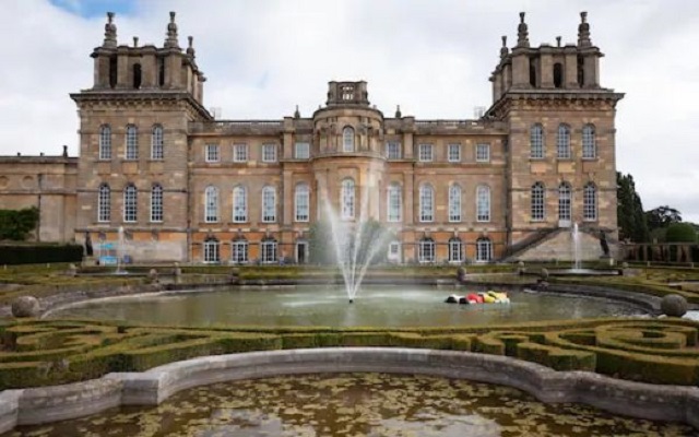В английском Бленхеймском дворце украли "произведение искусства" стоимостью 6 млн долларов