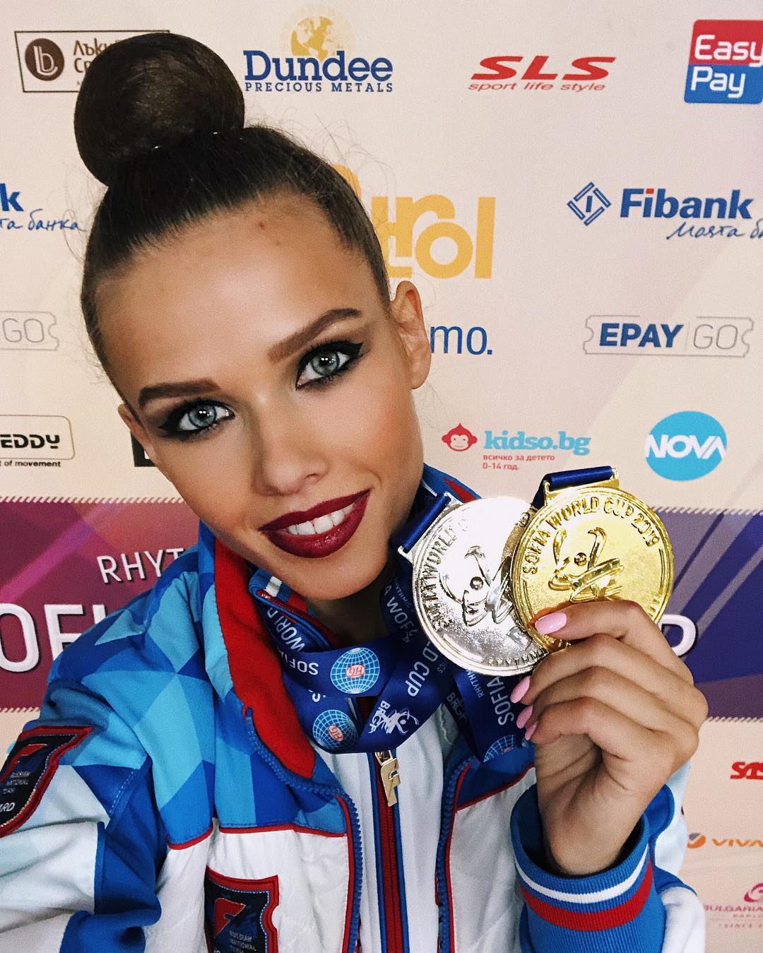 Екатерина Селезнева - новая звезда российской художественной гимнастики Всячина