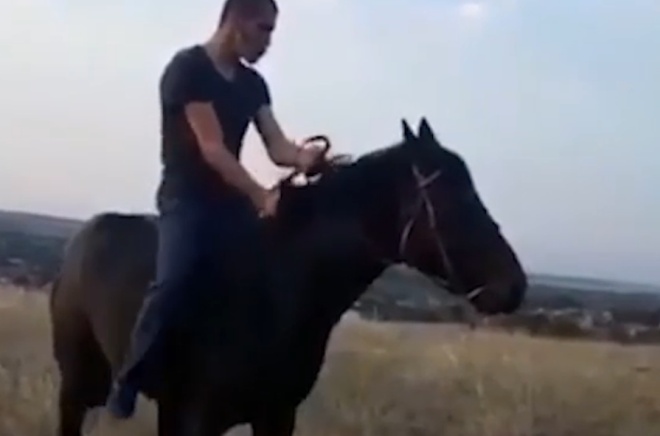 Экстренное катапультирование с коня