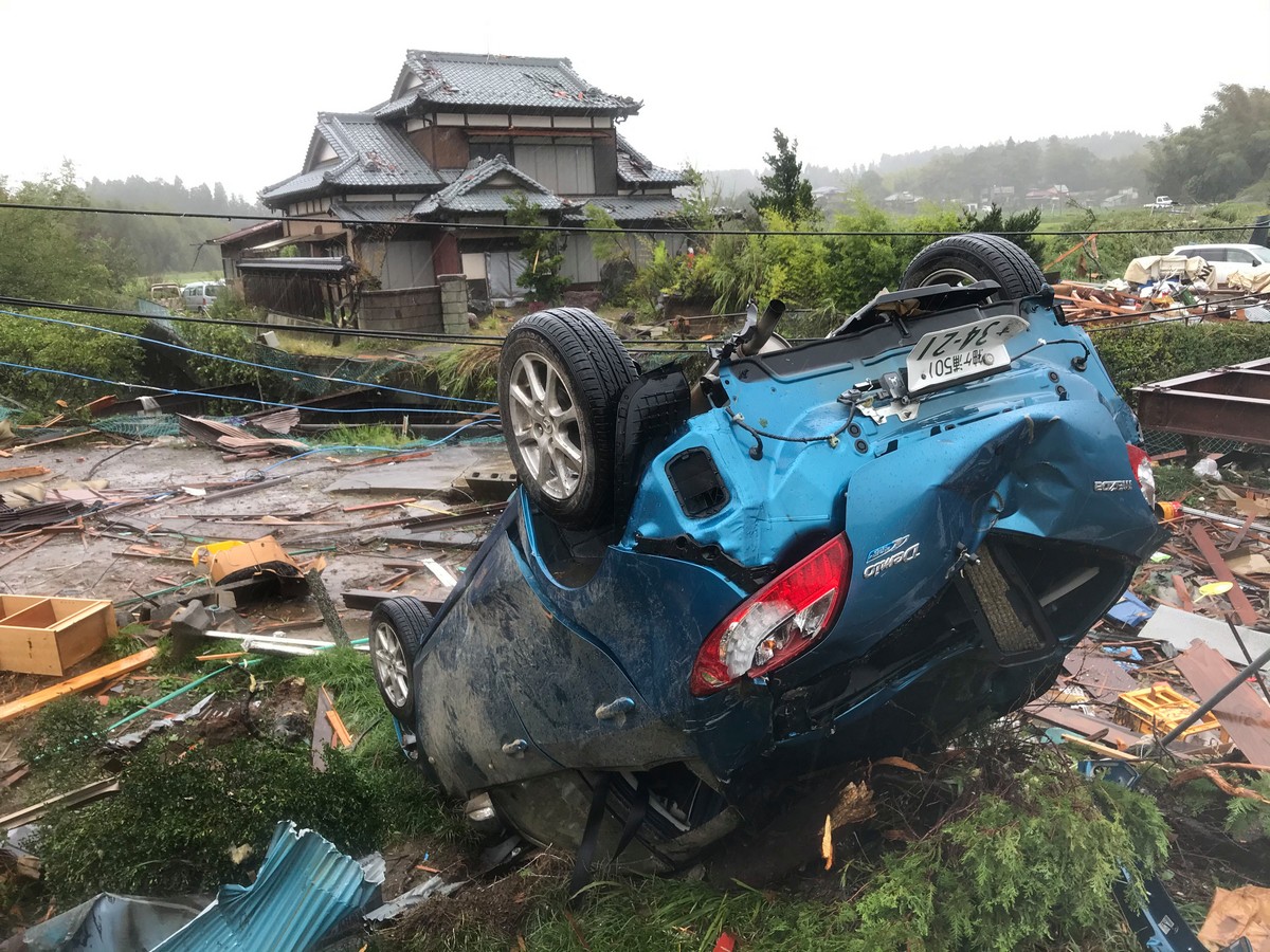 Последствия от тайфуна "Хагибис" в Японии Всячина