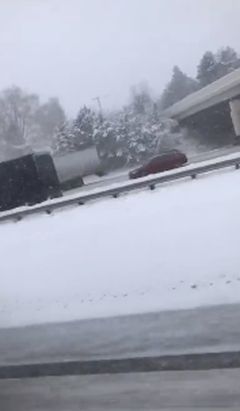 Снегопад в Огайо и боулинг на дороге