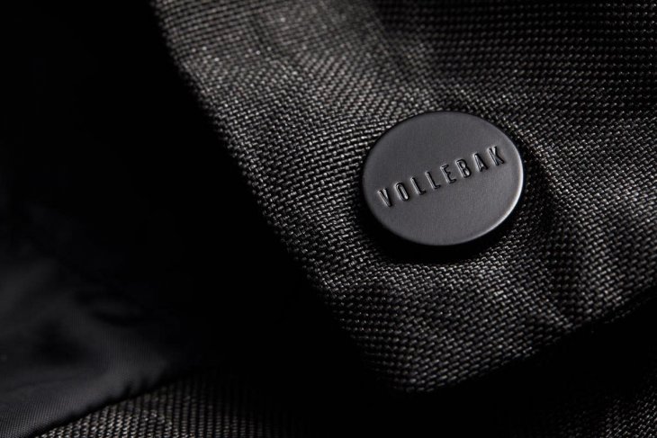 Самая прочная куртка изготовлена из волокна, которое в 15 раз прочнее стали может, самого, Vollebak, пуховик, волокна, прочного, настолько, Воллебак, самом, которые, бронежилетах, 100процентной, самых, предметов, одежды, более, который, сделан, внешний, Калашникова