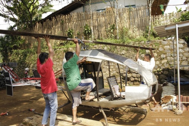 Индонезиец собрал собственный вертолет из мусора Джуджуна, Однако, вертолет, купить, Помогают, сосед, учатся, «конструкторы», роликам, получили, дворе, «Ютубе», итоге, потратив, всего, долларов, создатели, вертолета, длиной, машину