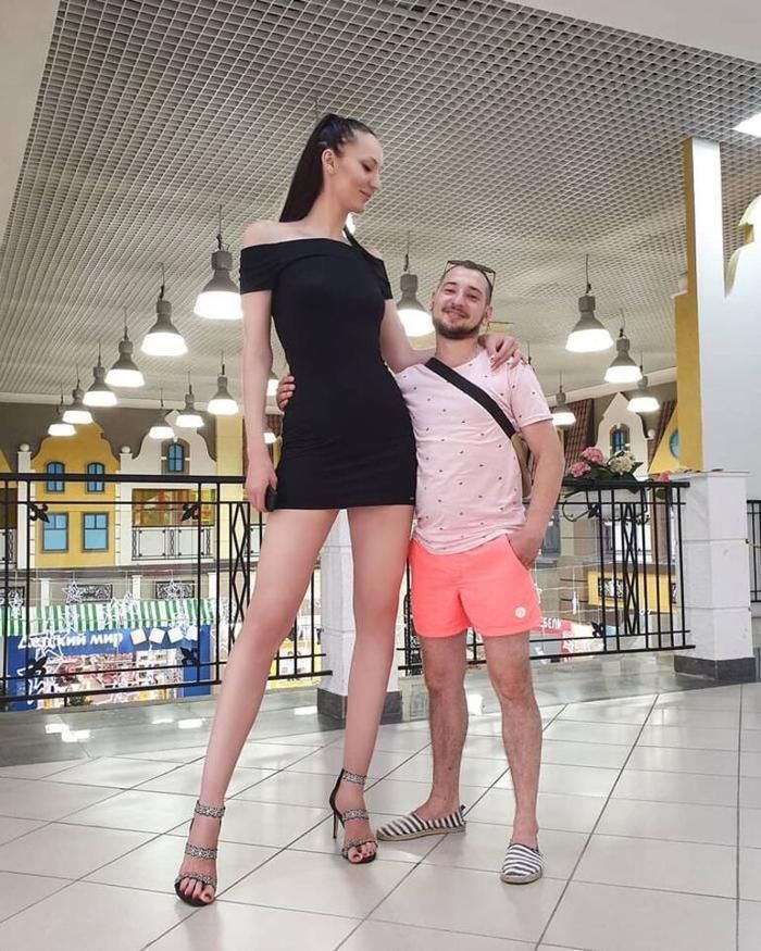 Российская профессиональная баскетболистка Екатерина Лисина с мужем reklama1reklama2