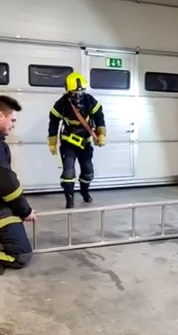 Тренировка финских пожарных