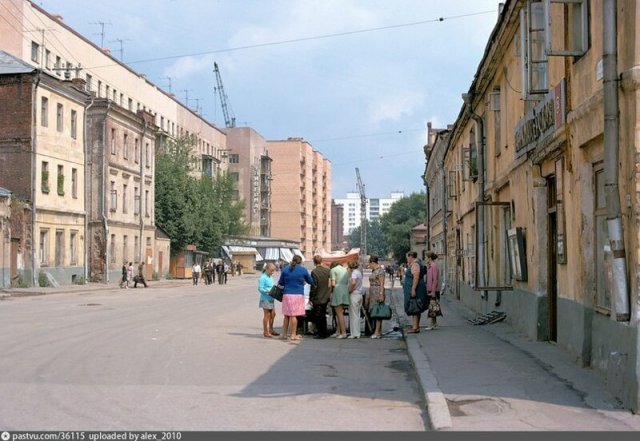 СССР: бочки с квасом, который пили и помнят все