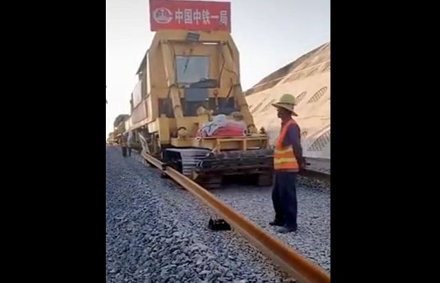 Как прокладывают железнодорожные пути в Китае