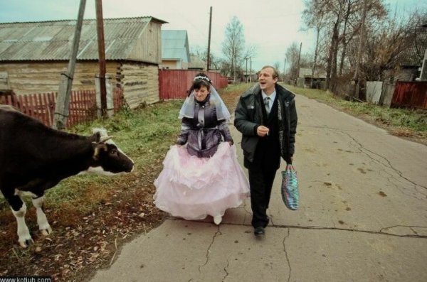 Душа народа живет, В деревне