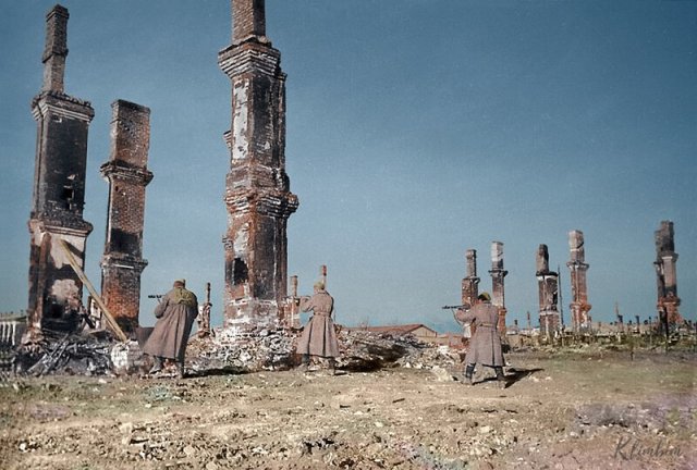 Фотографии СССР времен Великой Отечественной войны в цвете Ольга, попали, получилось, войны, Отечественной, Великой, времен, снимки, фотографий, Ширнина, старых, колоризацией, занимается, которая, Москвы, девушка, восхищает