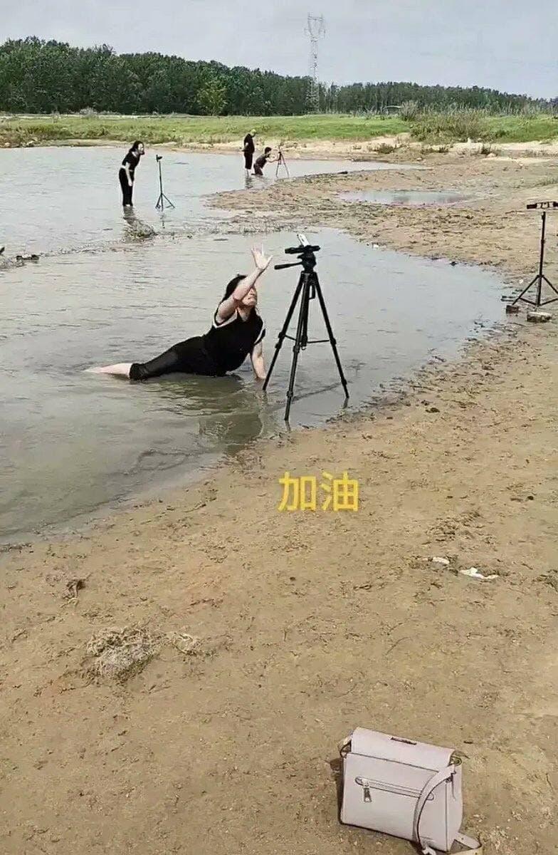 Китайцы зарабатывают на наводнении evergreen,Всячина