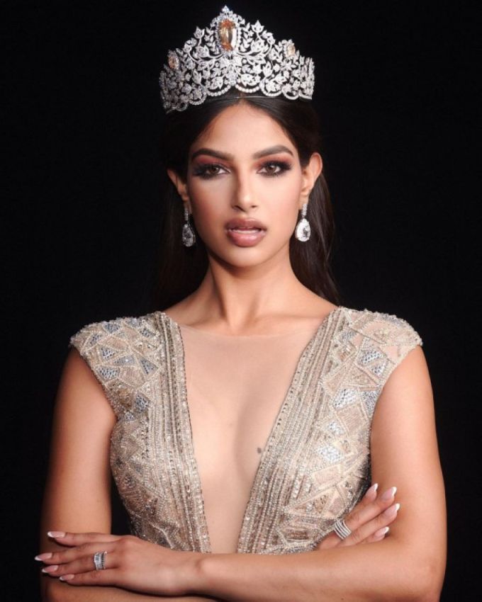 Харнааз Сандху из Индии  победила в "Мисс Вселенная 2021"