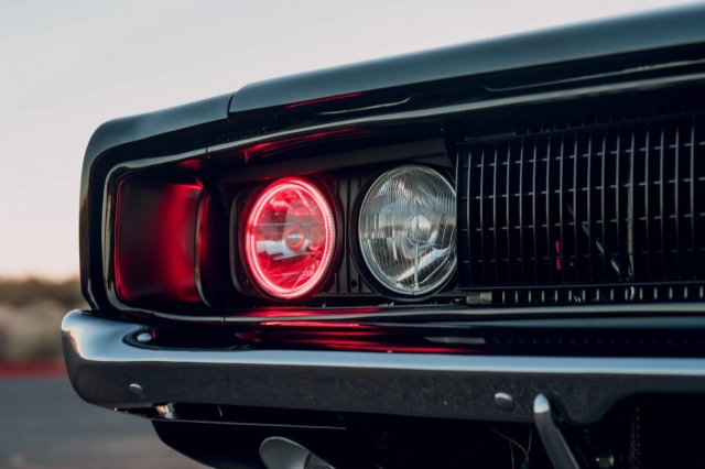 Монстр из прошлого: Dodge Charger 1968 года с современным мотором и классической внешностью evergreen,Всячина