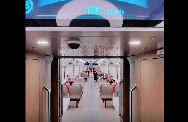 Футуристичное метро в китайском Гуанчжоу