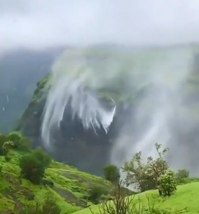 Реверсивный водопад