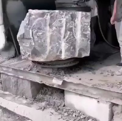 Процесс производства мебели из цельного камня⁠⁠