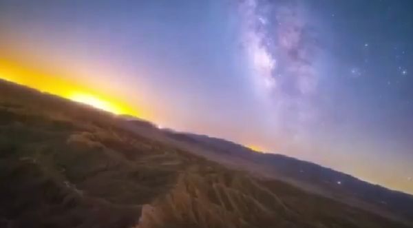 Если стабилизировать камеру относительно неба, то можно увидеть как вращается планета⁠⁠