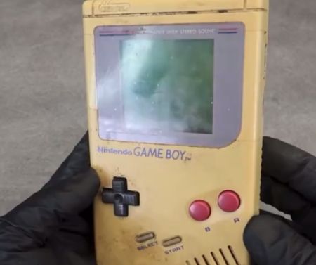 Реставрация старенького Game Boy