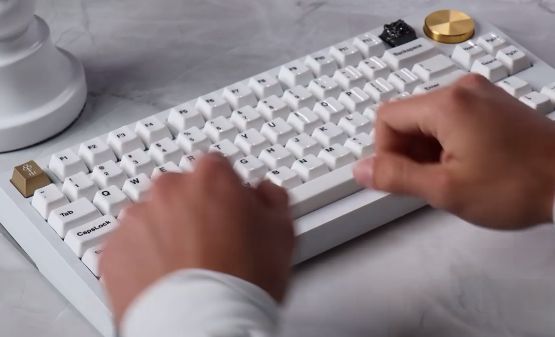 Звук керамической клавиатуры⁠⁠