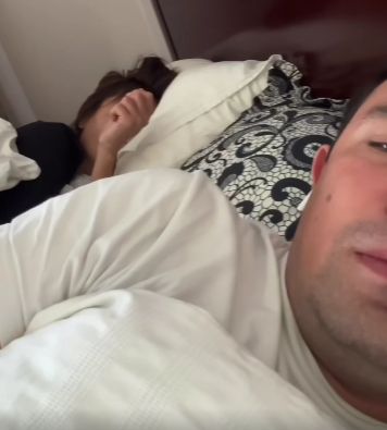 Как разбудить жену⁠⁠