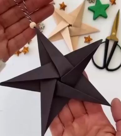 Делаем звездочку из бумаги в технике оригами⁠⁠