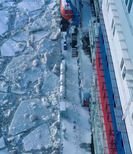 Красивые кадры с атомного ледохода «Сибирь» в Карском море⁠⁠