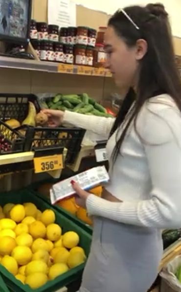 Еще одна причина мыть продукты из супермаркета