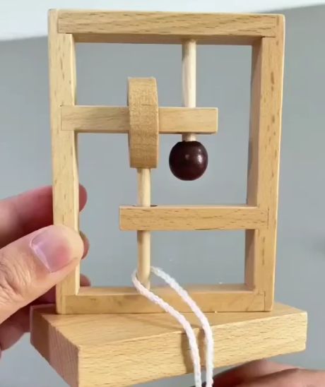 Занимательная головоломка из дерева⁠⁠