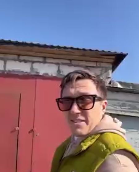 Дети заработали 270 тысяч рублей за год, превратив гараж отца в мини-склад для хранения