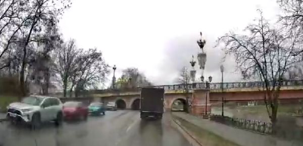 Внимание, произошел мост глупости