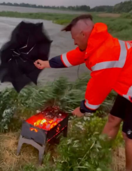 Не было ни одной причины не жарить шашлык на майских⁠⁠