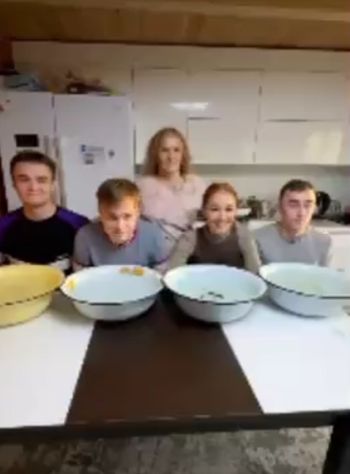 Хорошая семья